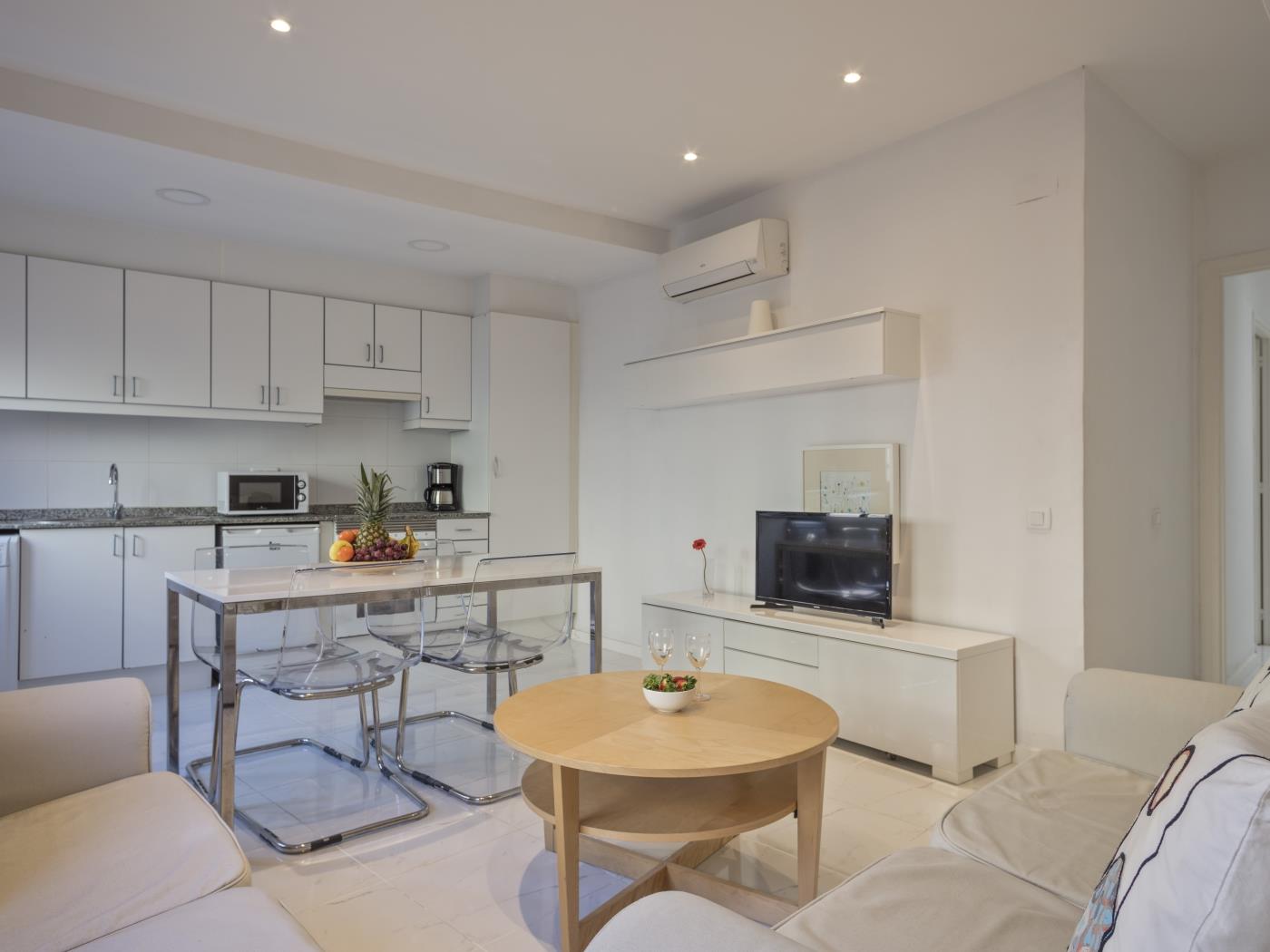 Modern And Cosy Apartment In The City Centre Near Plaza Catalunya For 4 My Space Barcelona