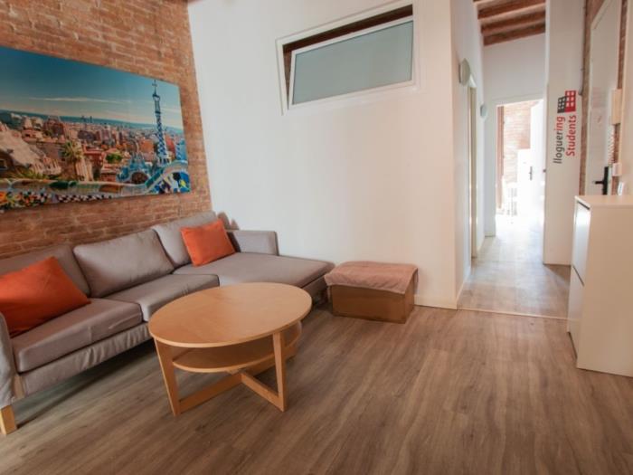 Room in a shared apartment of 4 bedrooms in Gràcia - My Space Barcelona Apartments