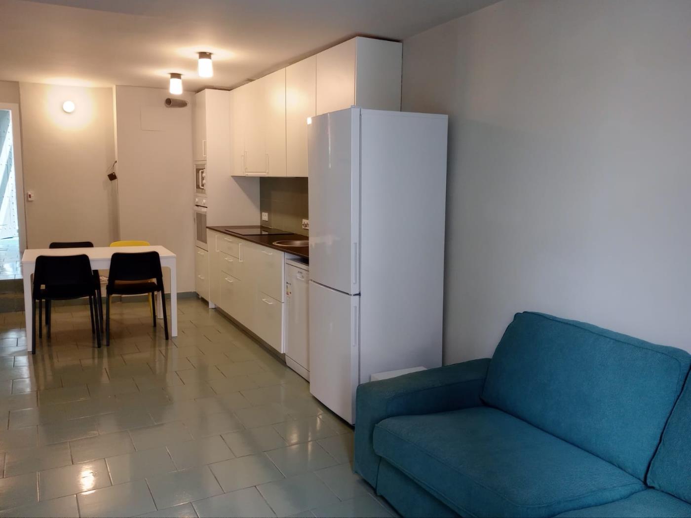 Completely refurbished and bright flat in Sants - Les Corts - My Space Barcelona Apartments