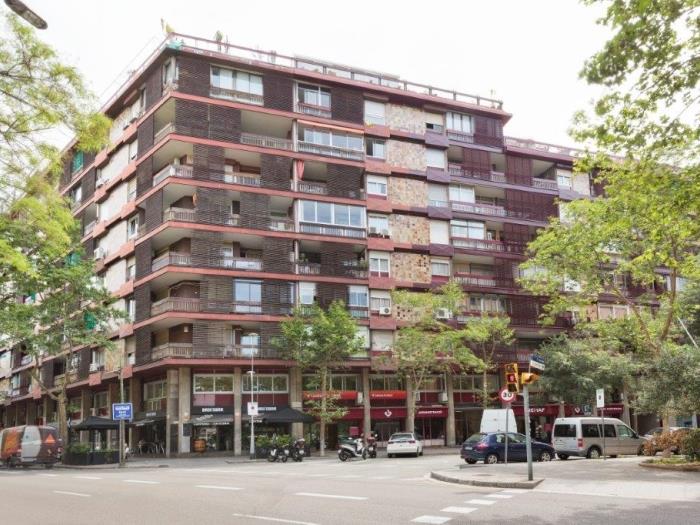 Apartment in the heart of the city! Spacious charming apartment for 6 people - My Space Barcelona Apartments