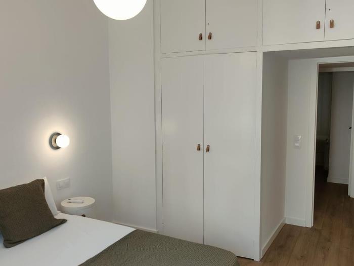 Cozy & Bright 2-Bed Apartment - My Space Barcelona Apartments