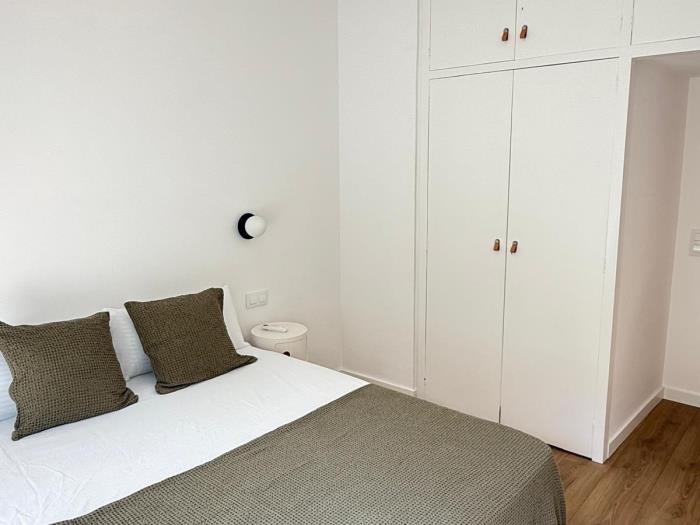 Cozy & Bright 2-Bed Apartment - My Space Barcelona Apartments