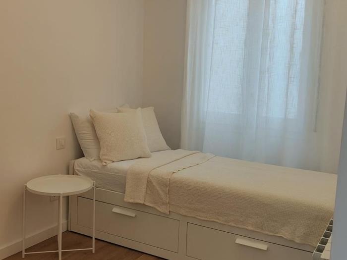 Cozy & Bright 2-Bed Apartment - My Space Barcelona Apartments